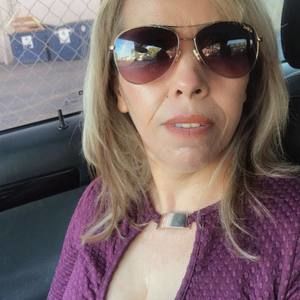 Meet your Posher, Silvia